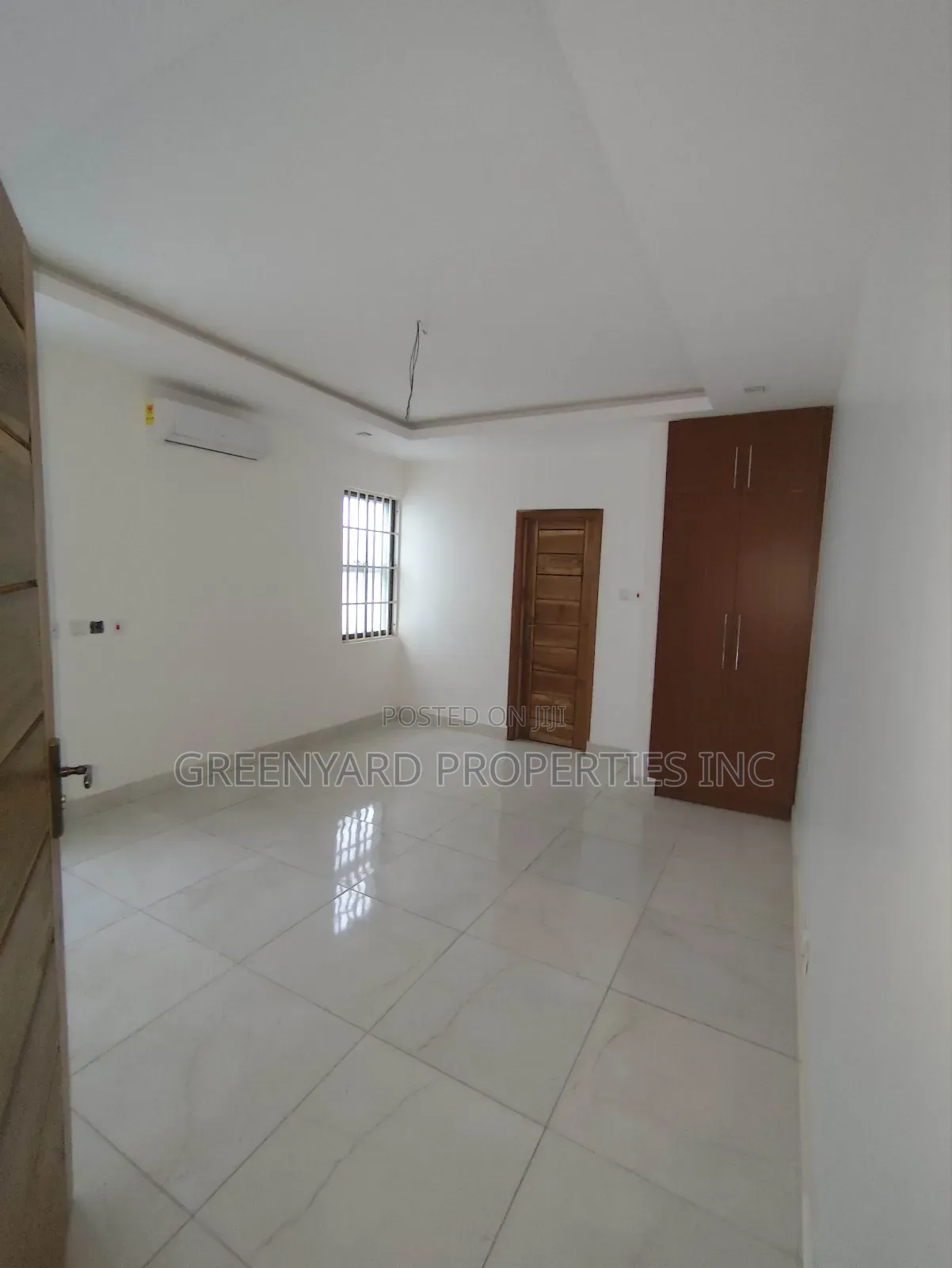5bdrm House in Ogbojo, East Legon for sale