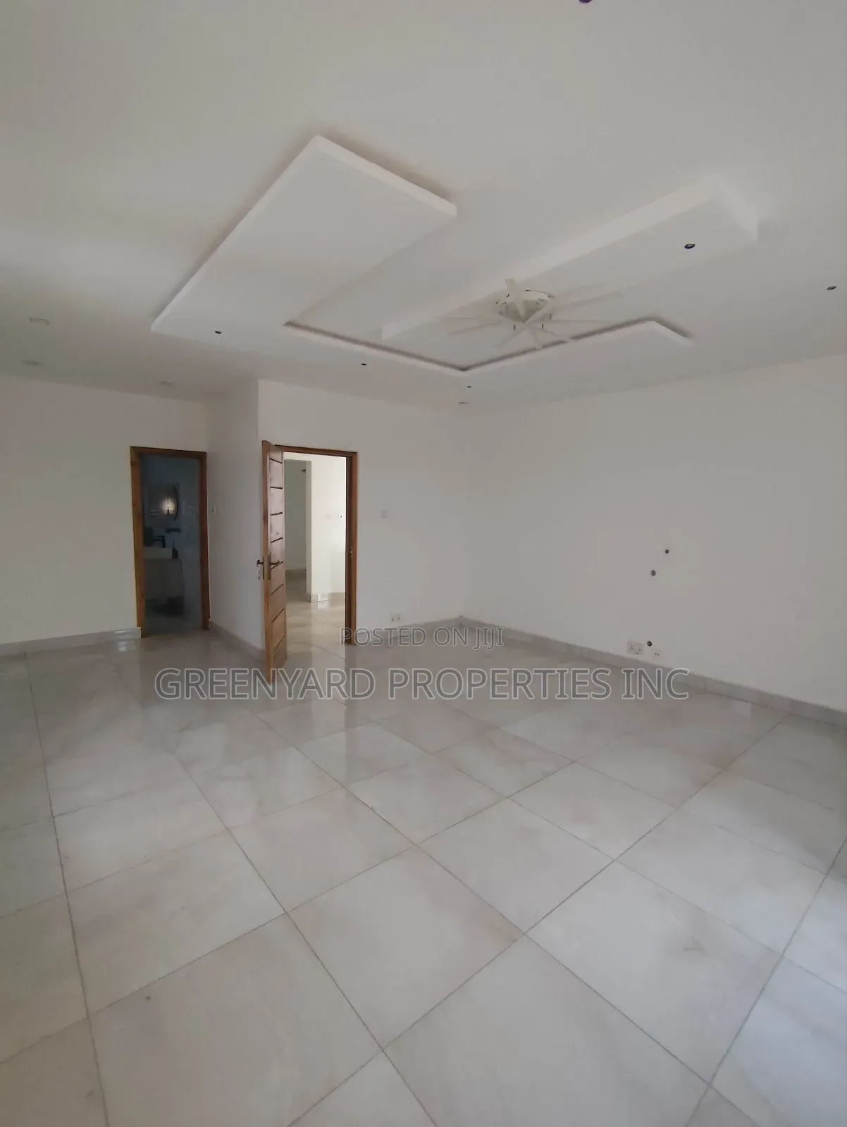 5bdrm House in Ogbojo, East Legon for sale
