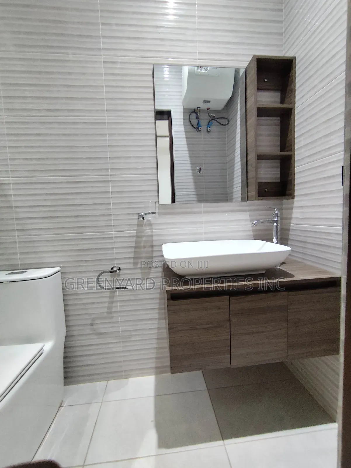 4bdrm House in Hills, East Legon for sale
