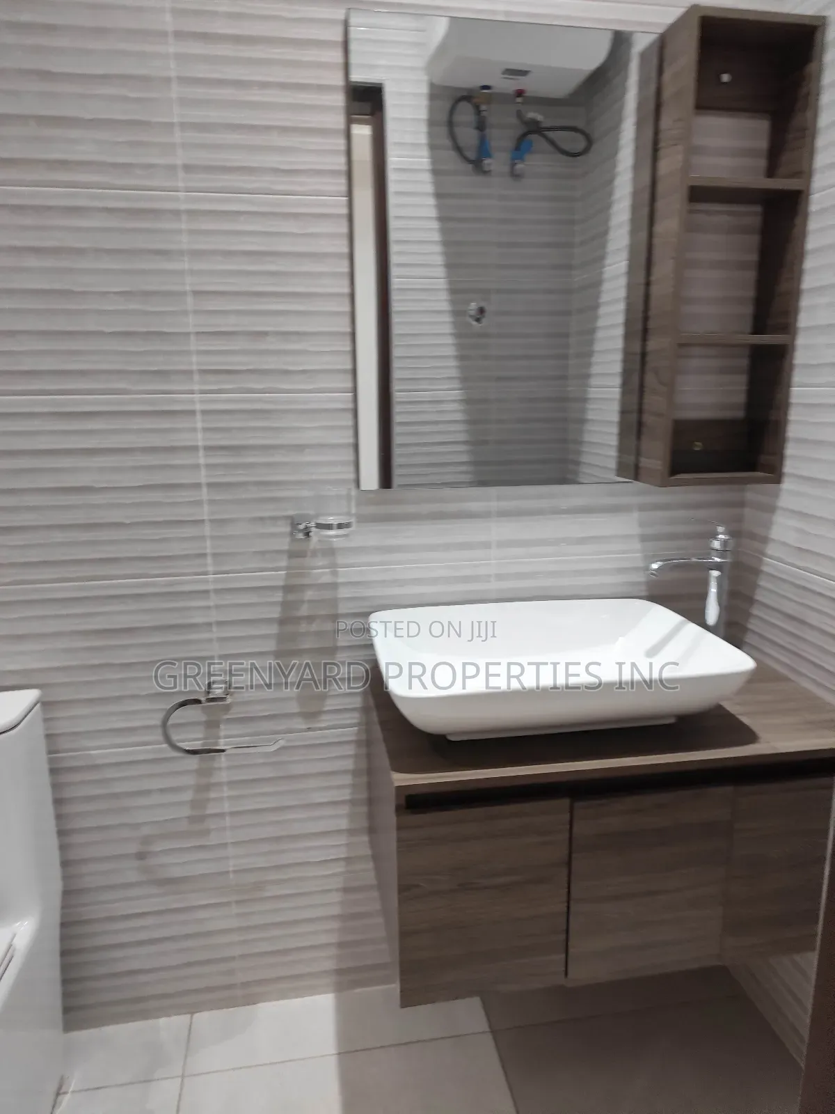 4bdrm House in Hills, East Legon for sale