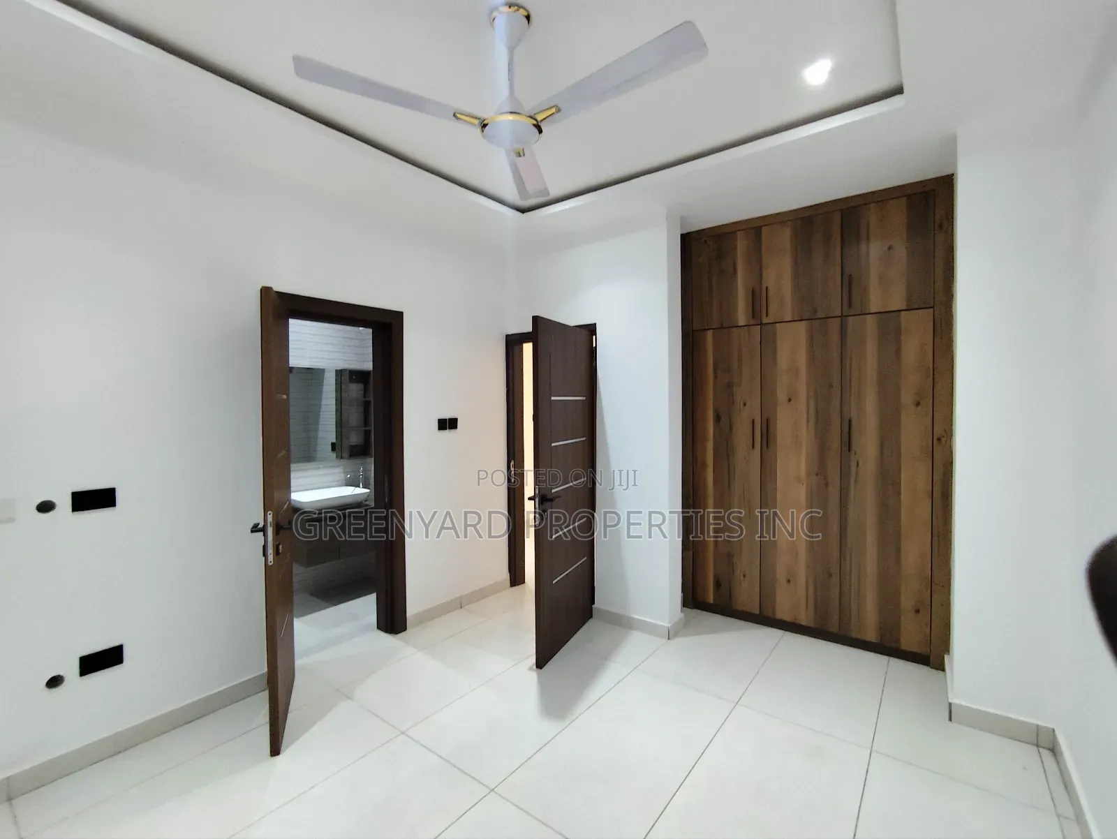 4bdrm House in Hills, East Legon for sale
