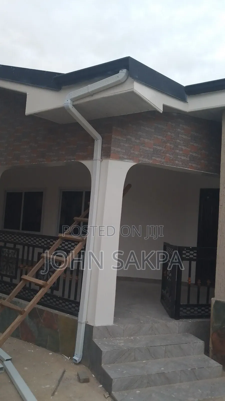 Demc Bv Rain Water Gutter Supply and Installation