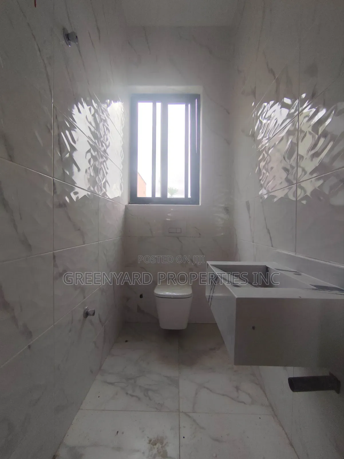 2bdrm Apartment in Adjiringanor, East Legon for rent