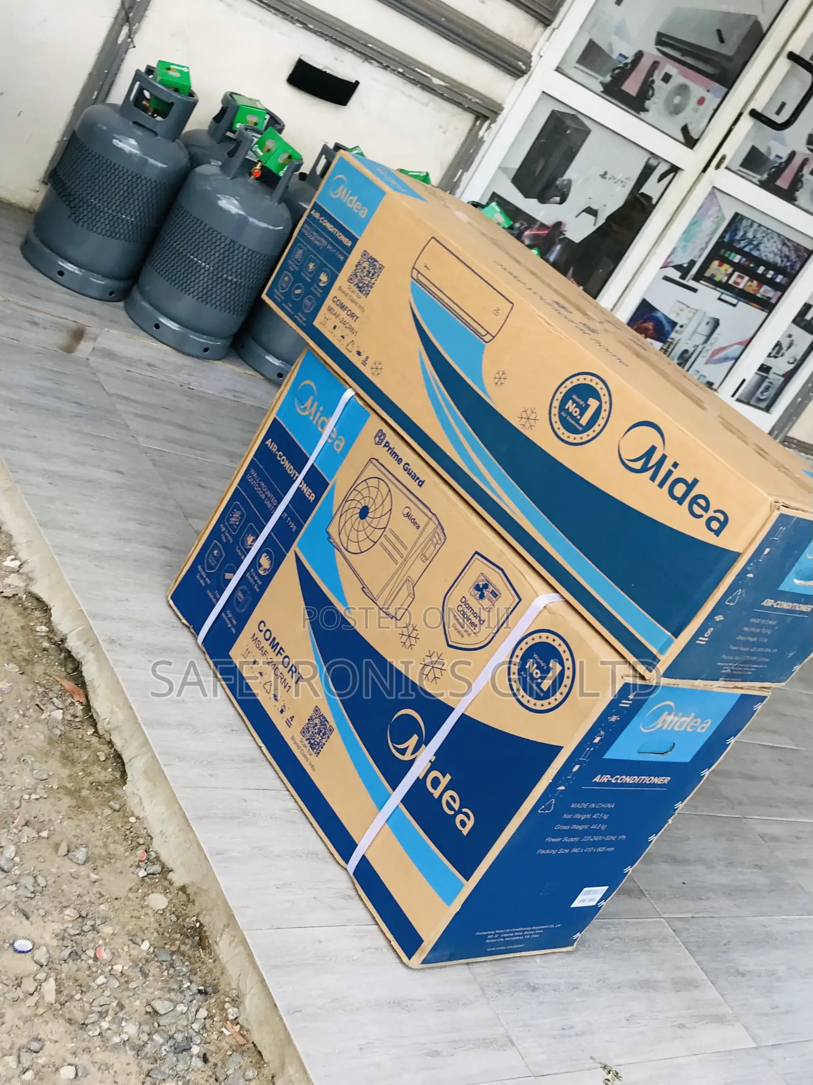 Zealous Inverter 2.0 Horsepower Split Midea White Ac