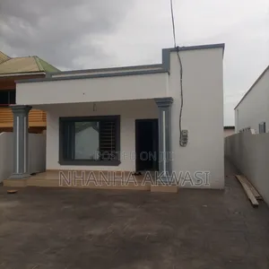 3bdrm House in Spintex Mant, Sakumono for rent
