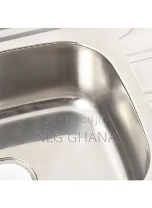 Shinny Finished Single Bowl Stainless Steel Kitchen. Ghx3722