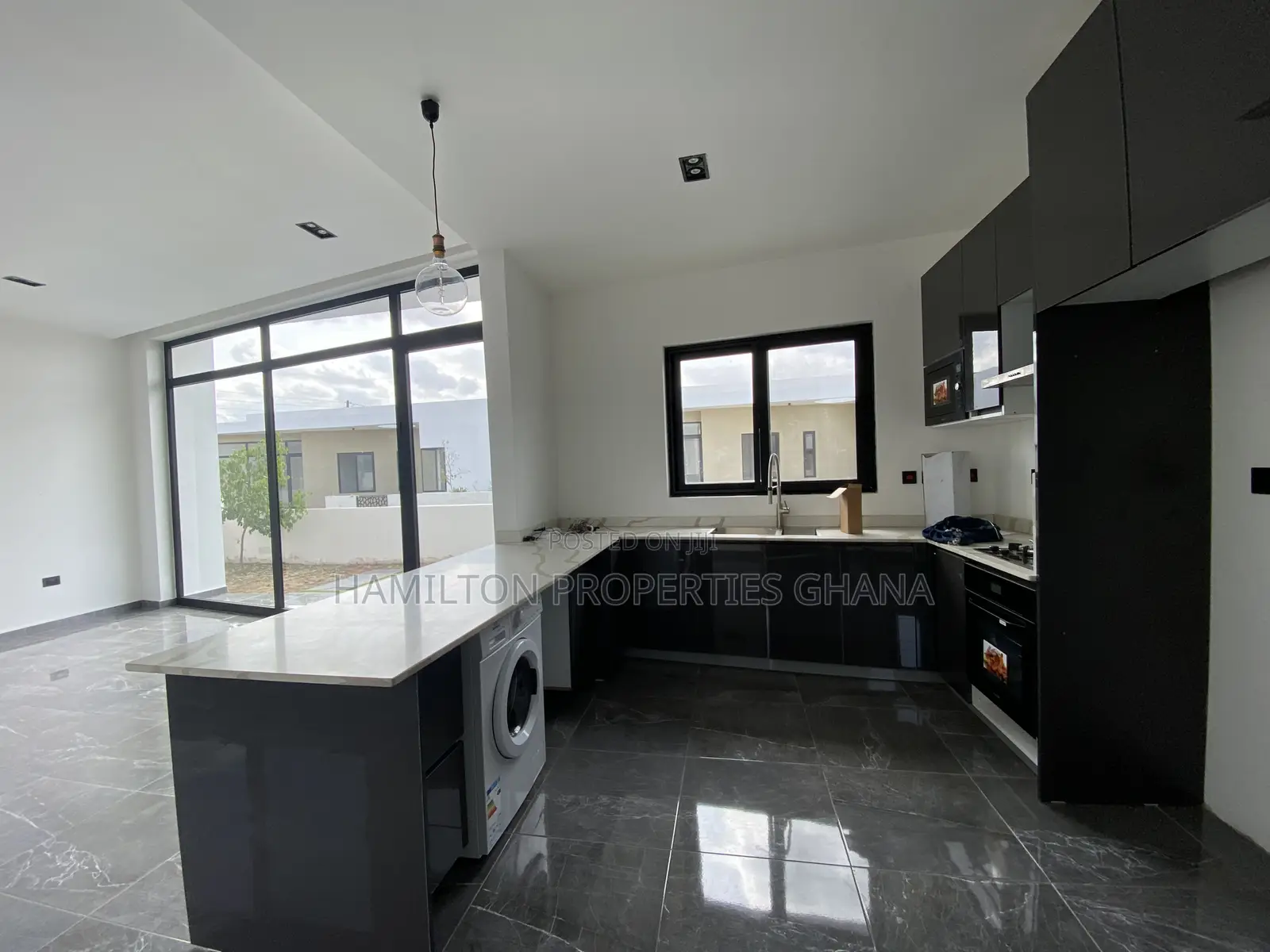 3bdrm Townhouse/Terrace in East Legon Hills for sale