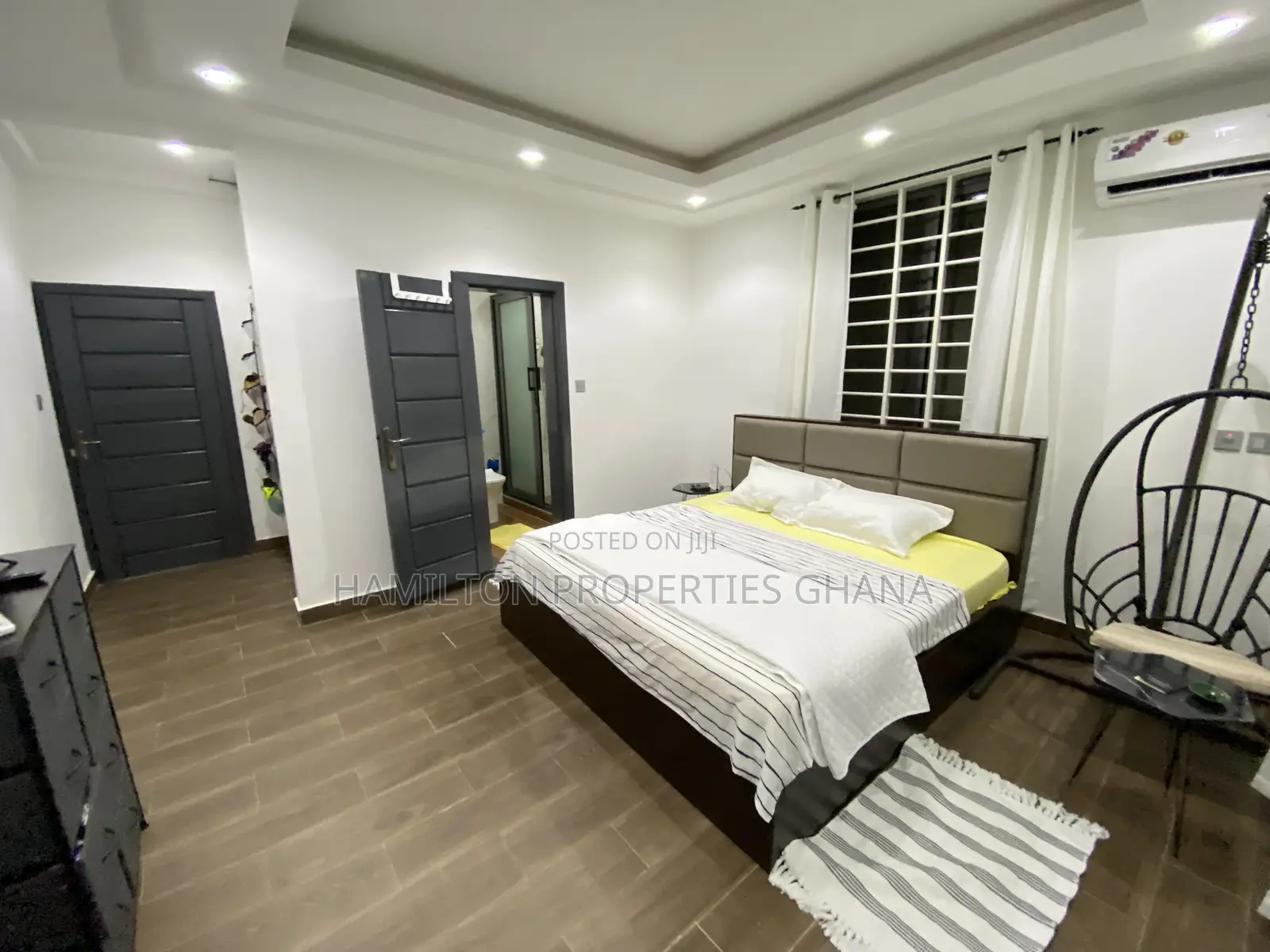 Furnished 3bdrm House in School Junction for sale