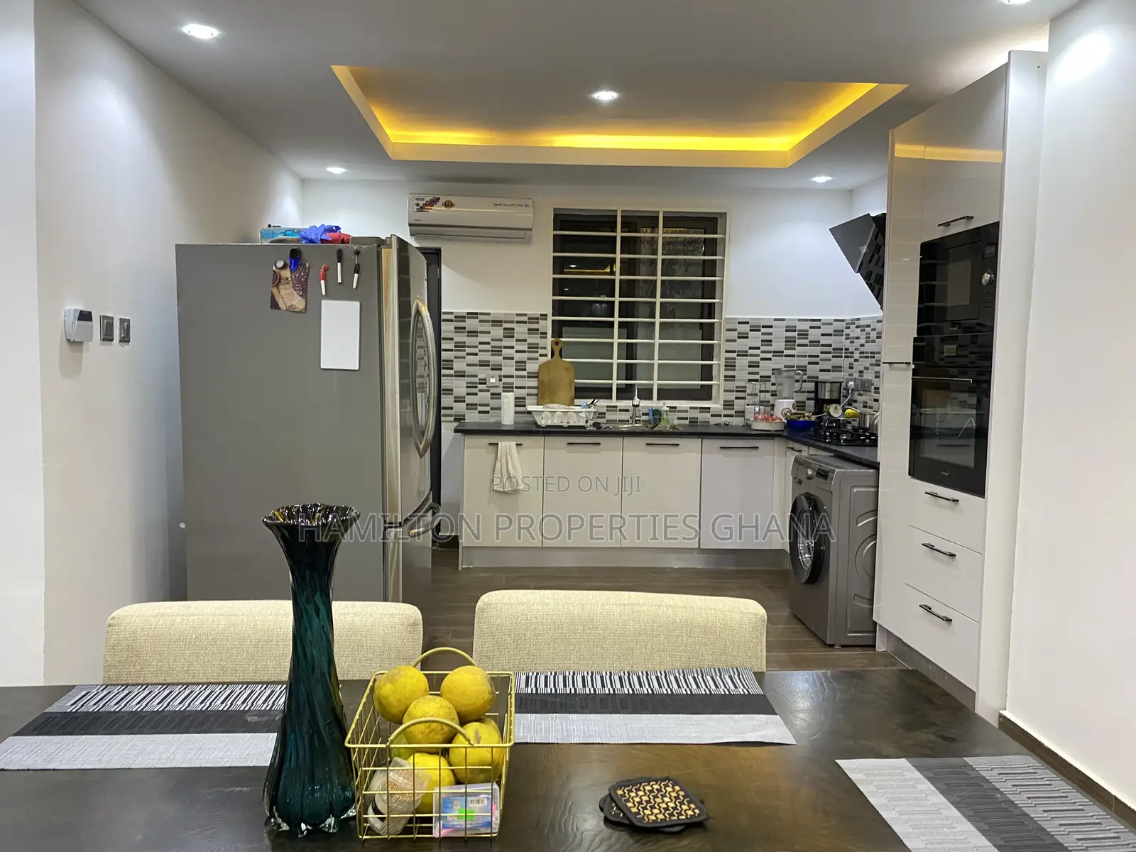 Furnished 3bdrm House in School Junction for sale