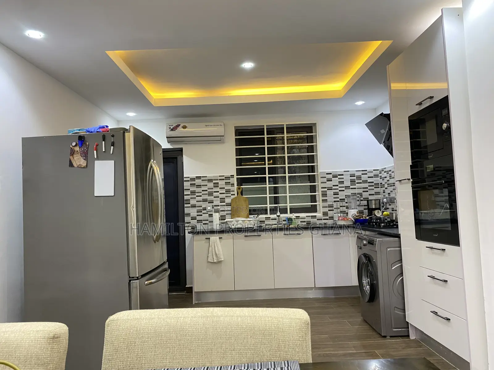 Furnished 3bdrm House in School Junction for sale