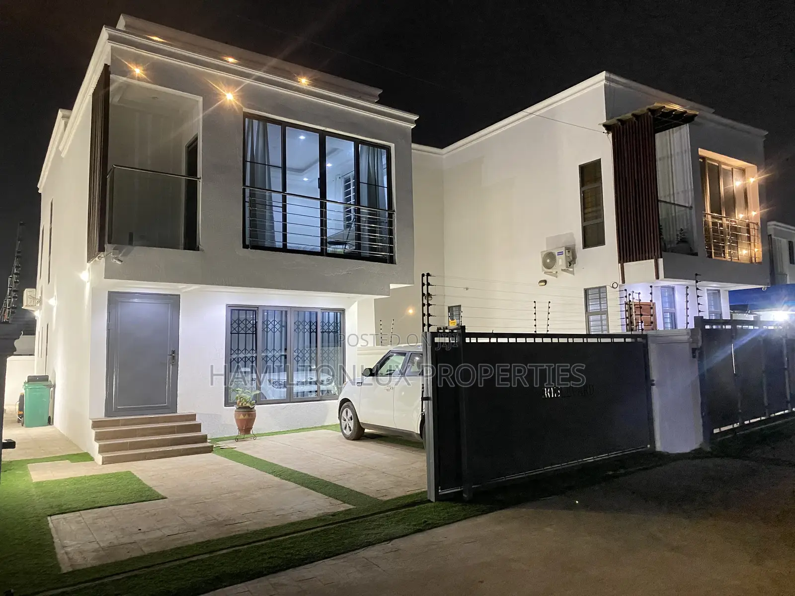 Furnished 3bdrm House in School Junction for sale