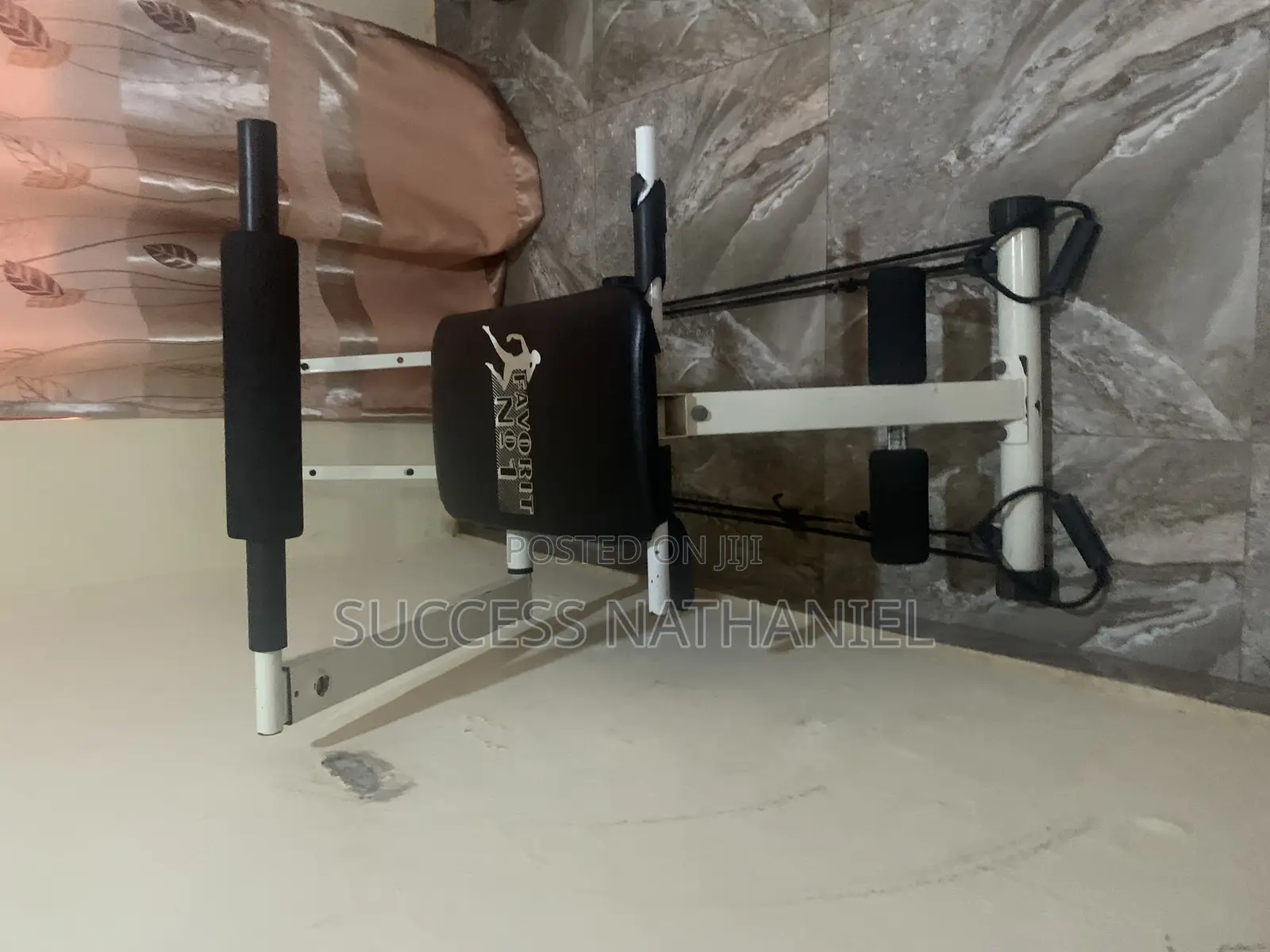 Crosstrainer 9.8x