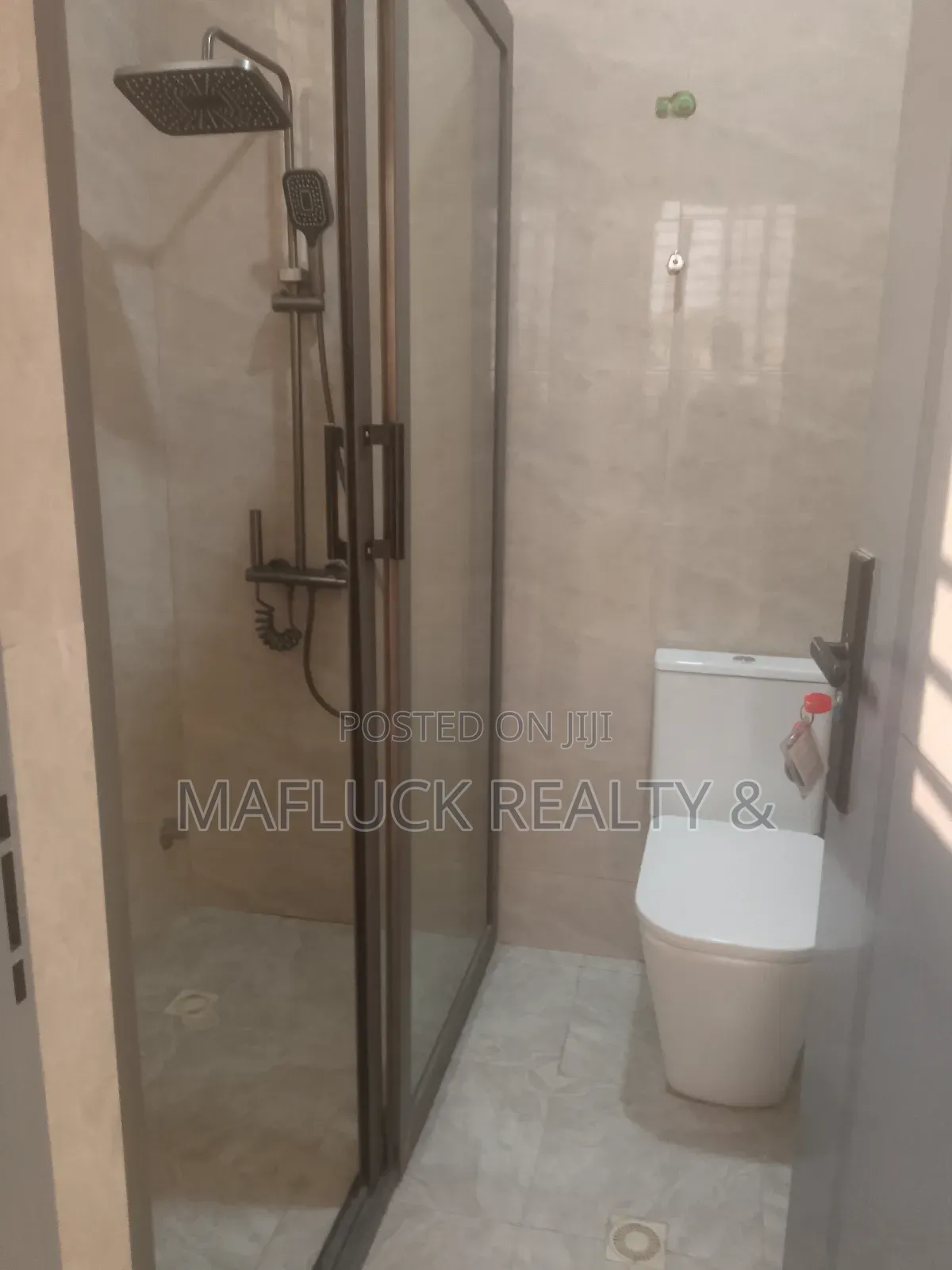 2bdrm Apartment in Lakeside Estate for rent