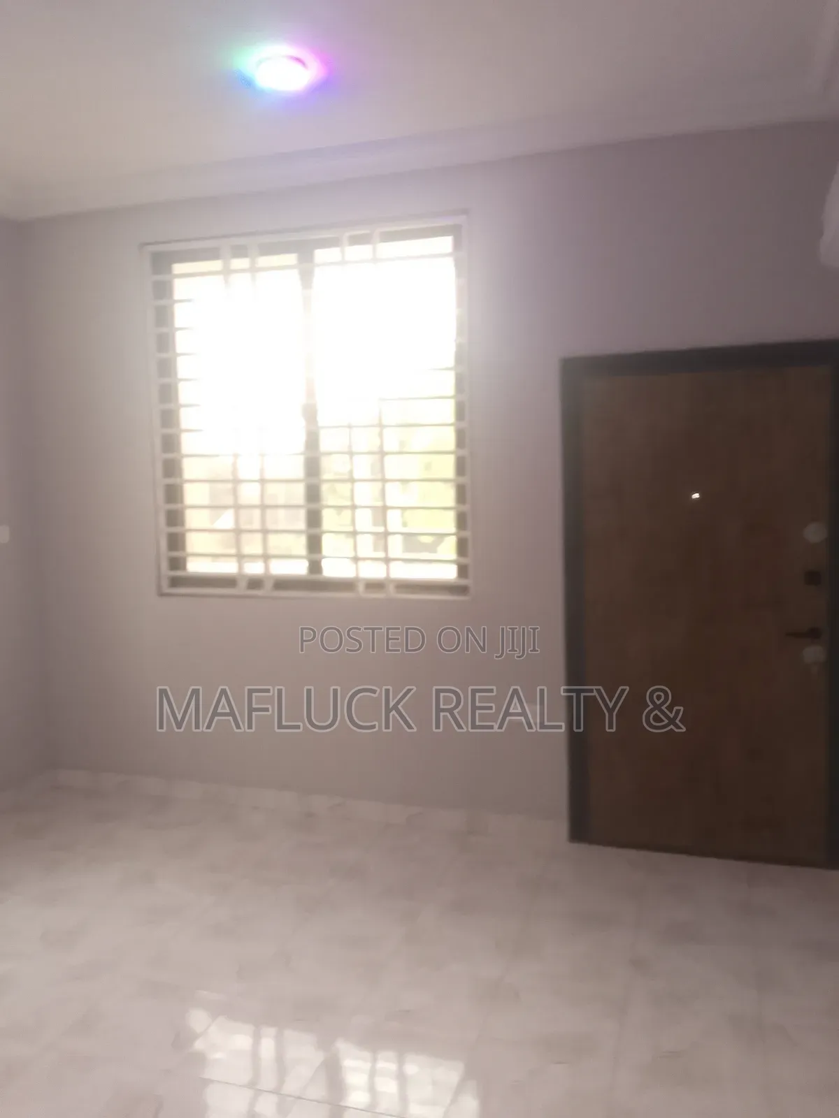 2bdrm Apartment in Lakeside Estate for rent