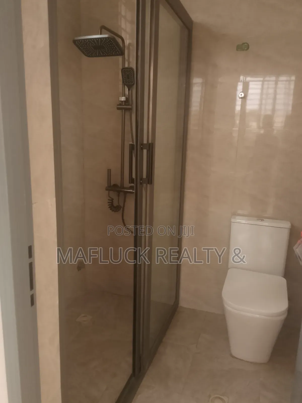 2bdrm Apartment in Lakeside Estate for rent
