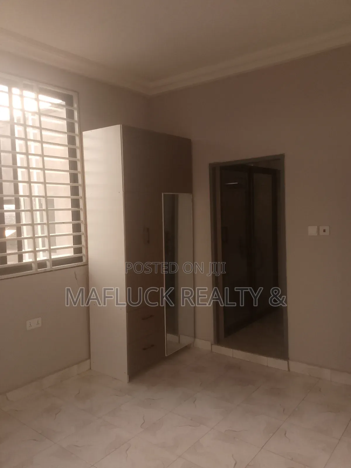 2bdrm Apartment in Lakeside Estate for rent