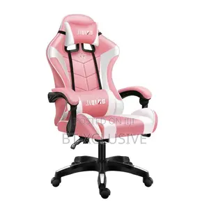 Gaming Chair in an Office Chair Look