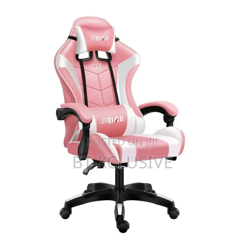Gaming Chair in an Office Chair Look