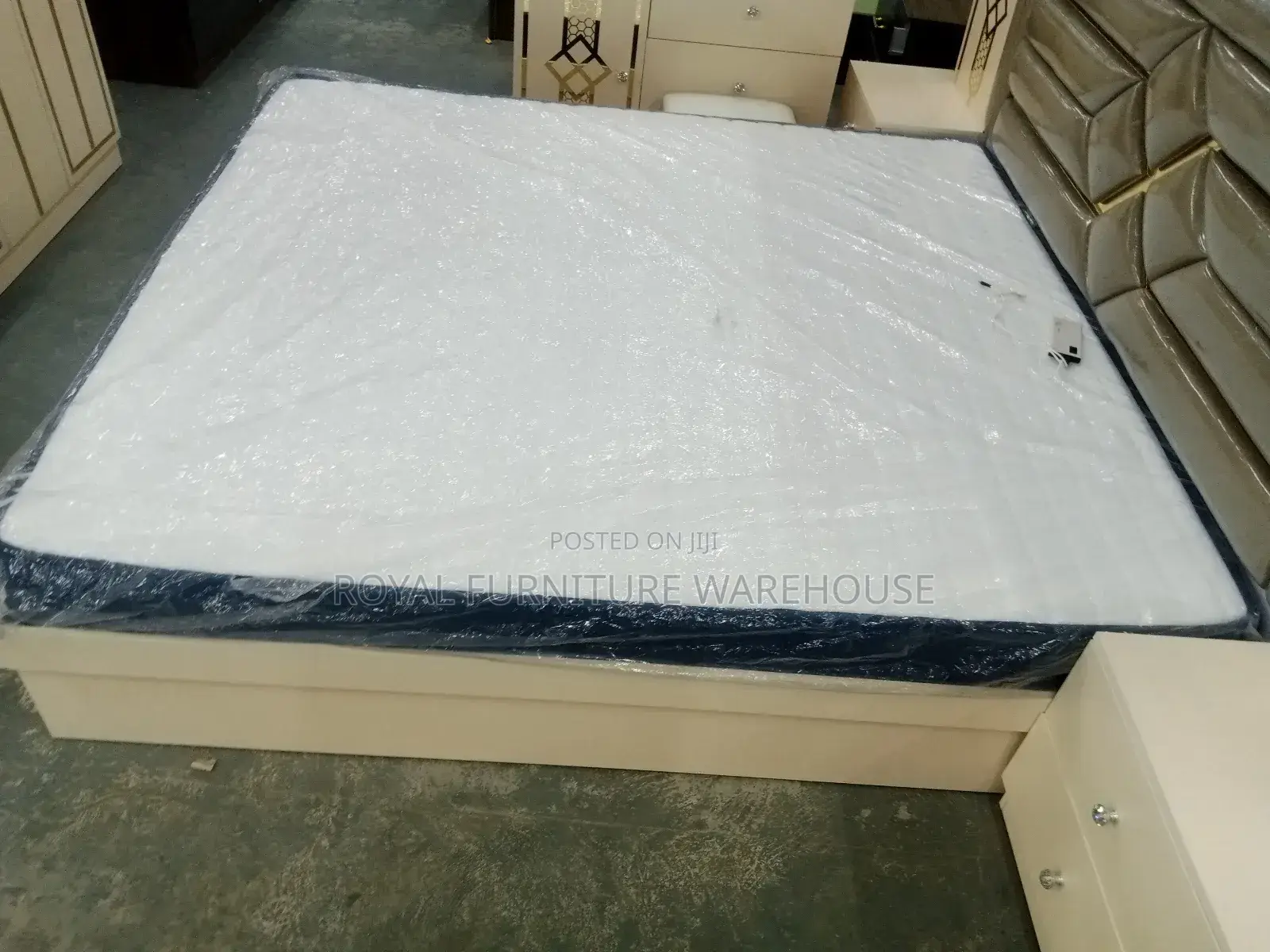 8 Inches Queen Size Foreign Mattress