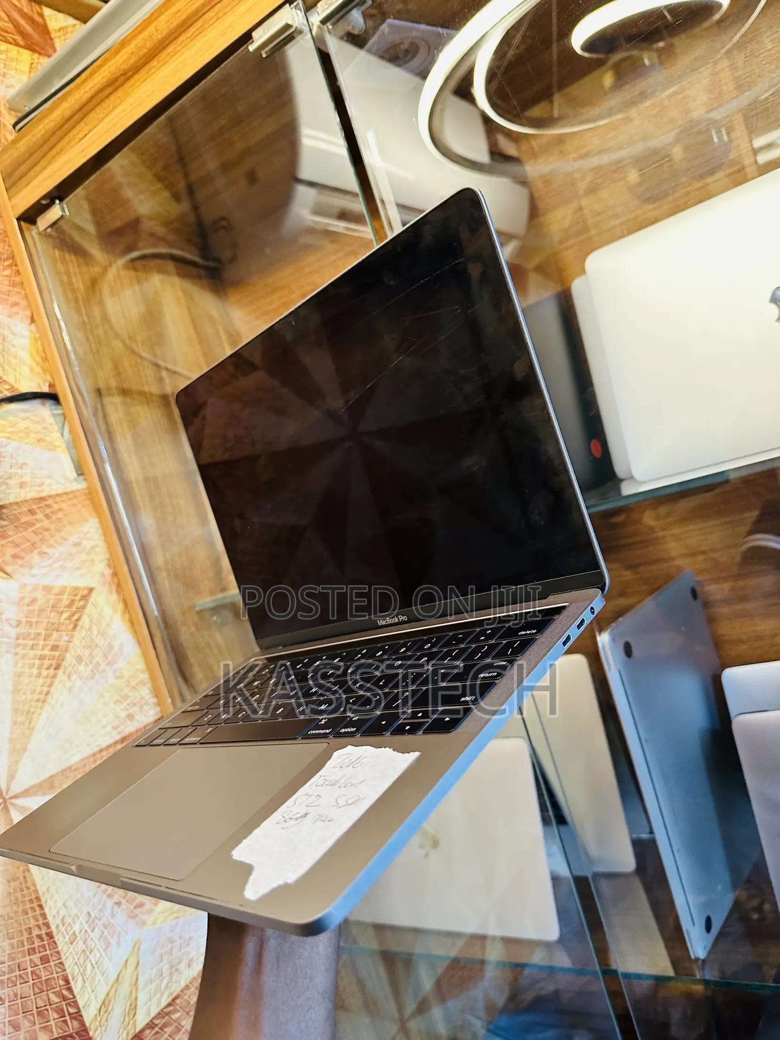 Laptop Apple MacBook Pro 2016 8GB Intel Core I5 SSD 512GB