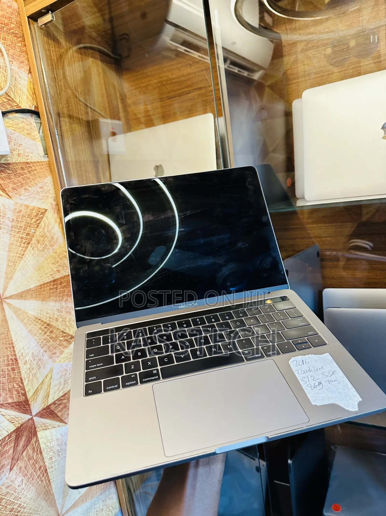 Laptop Apple MacBook Pro 2016 8GB Intel Core I5 SSD 512GB