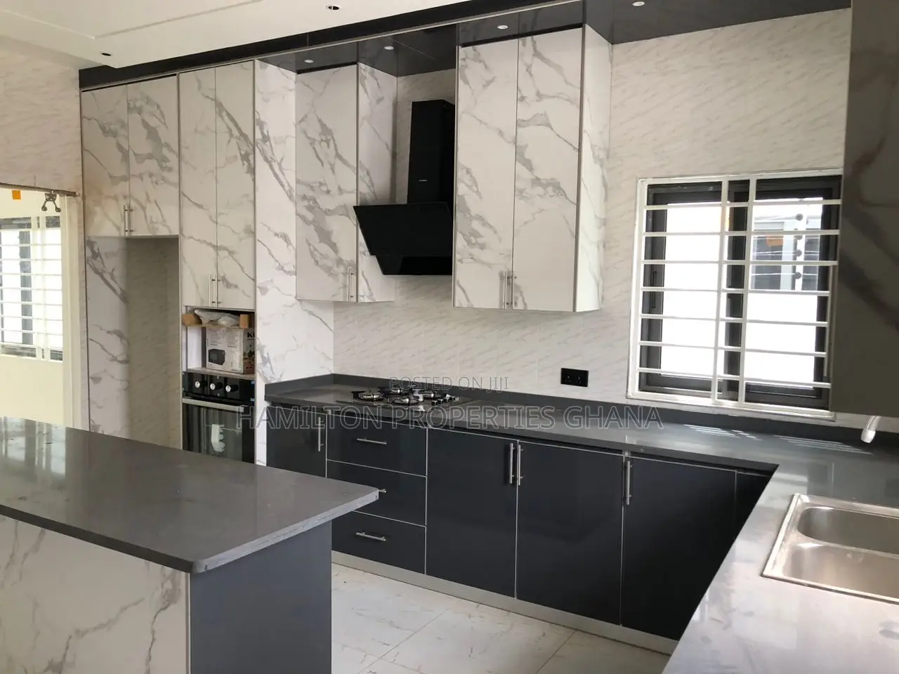 3bdrm House in New Legon for sale