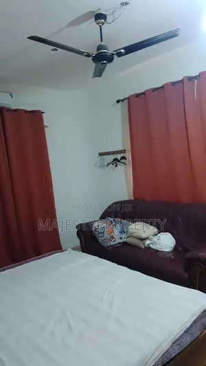 7bdrm Bungalow in East Airport for sale