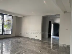 4bdrm Townhouse / Terrace in Airport for rent