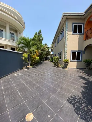 5bdrm House in Kg Franco Properties, Cantonments for sale