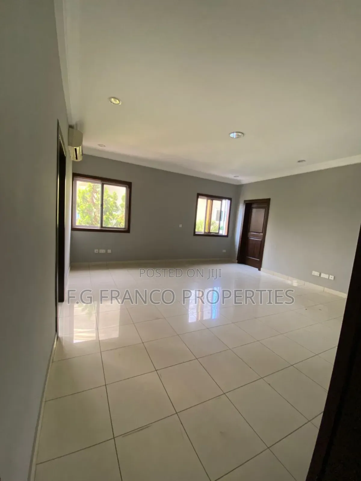 5bdrm House in Kg Franco Properties, Cantonments for sale