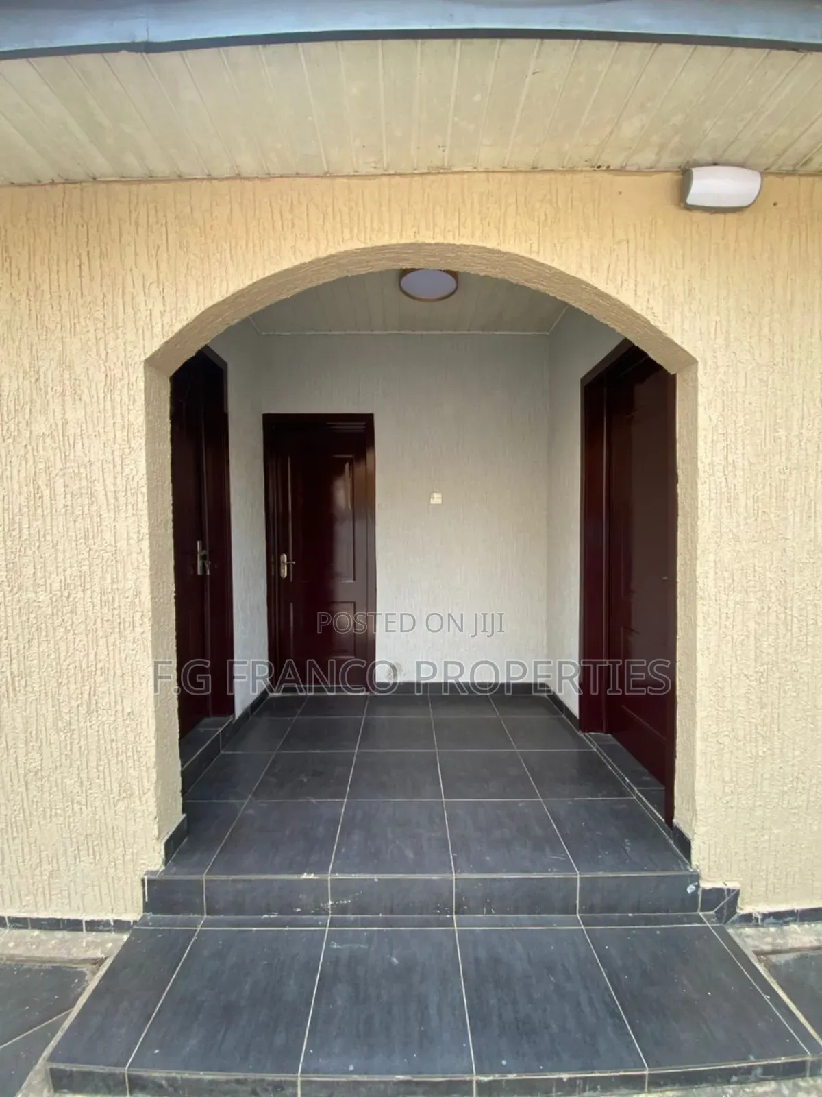 5bdrm House in Kg Franco Properties, Cantonments for sale