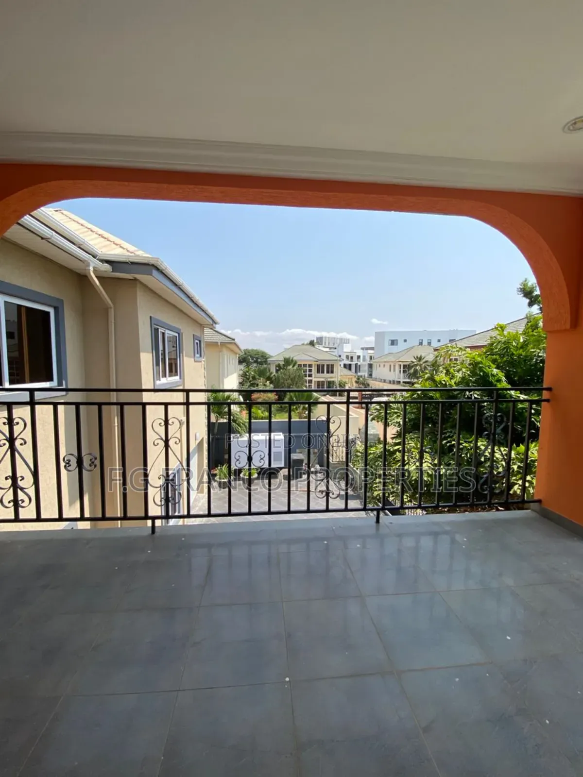 5bdrm House in Kg Franco Properties, Cantonments for sale