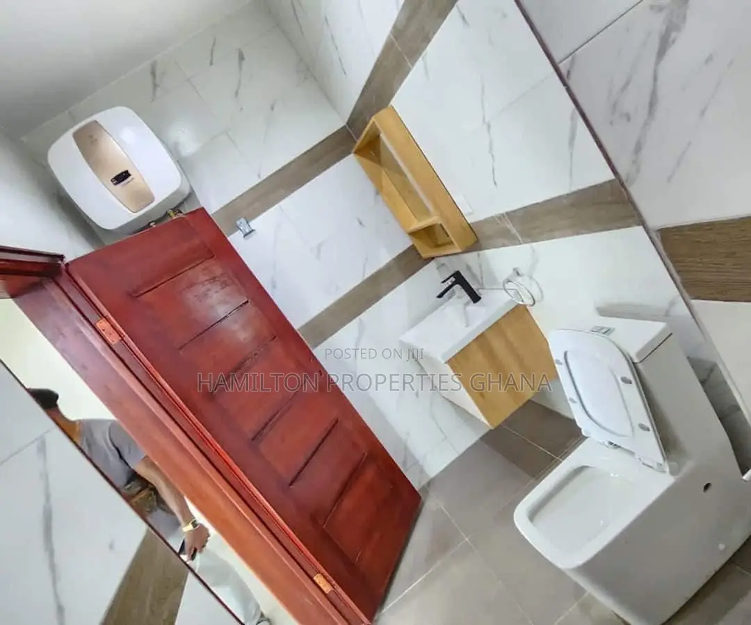 2bdrm Apartment in Ashaley Botwe for rent