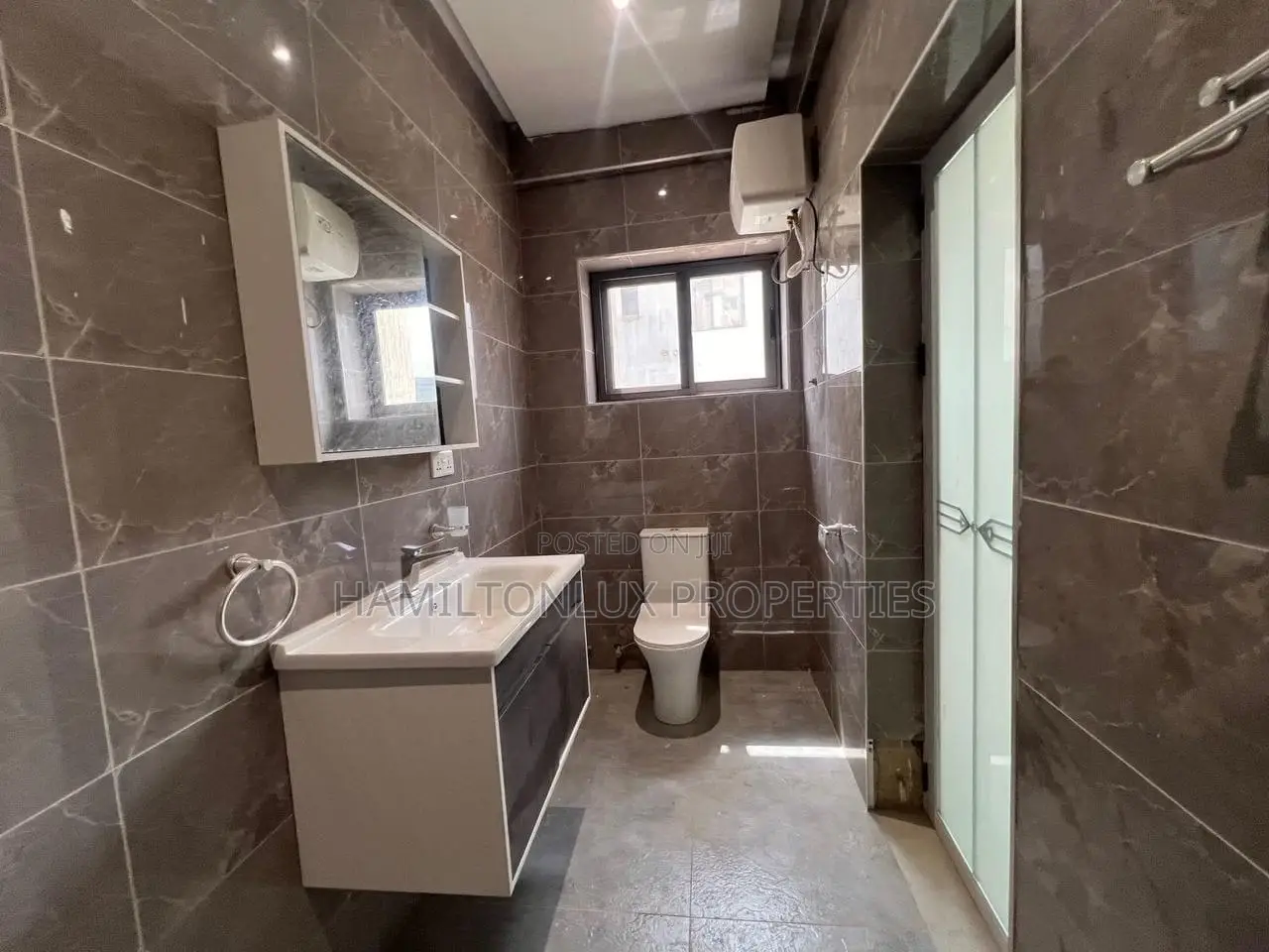 2bdrm Apartment in Santoe, East Legon for rent