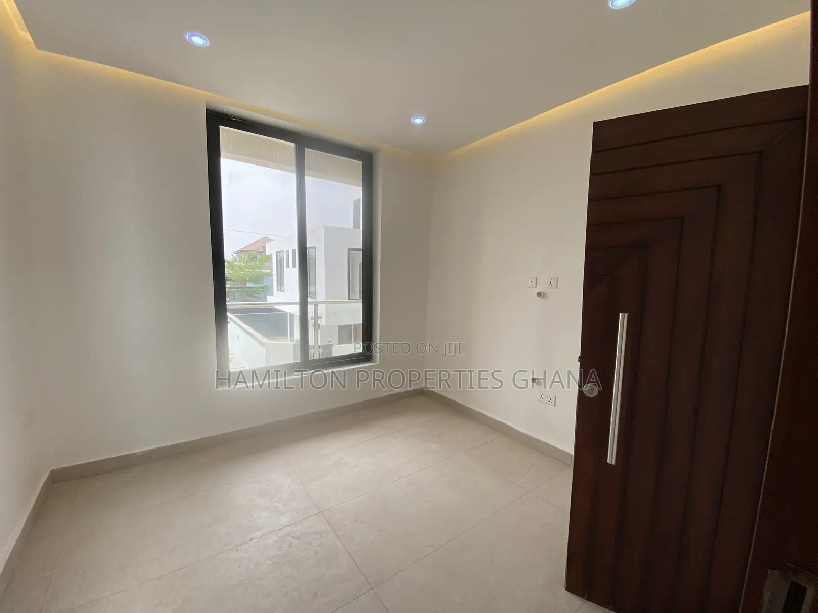 2bdrm Apartment in Ashaley Botwe for rent