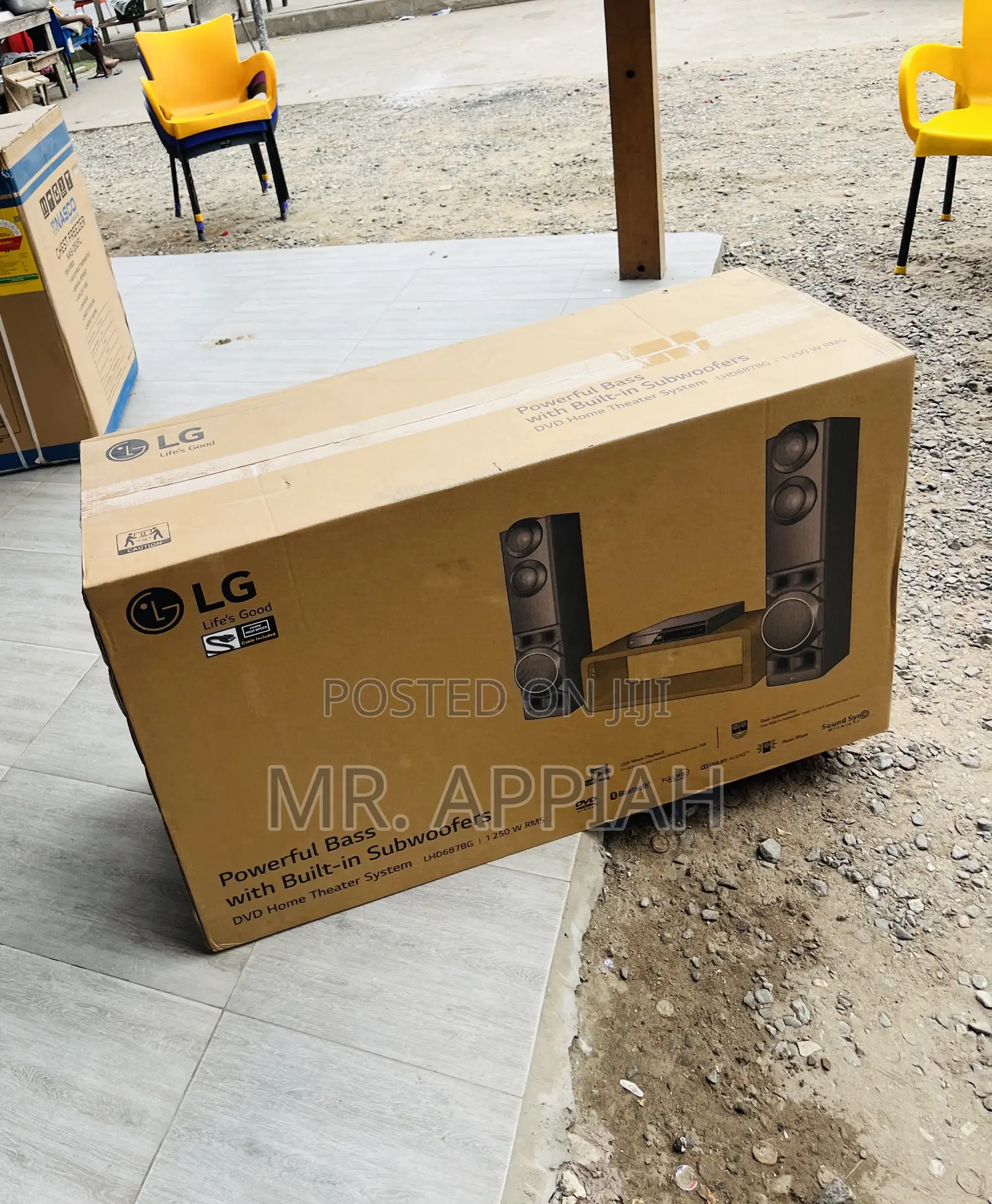 Classic Lg Lhd687bg 1250watt Home Theater(Black)4.2ch.
