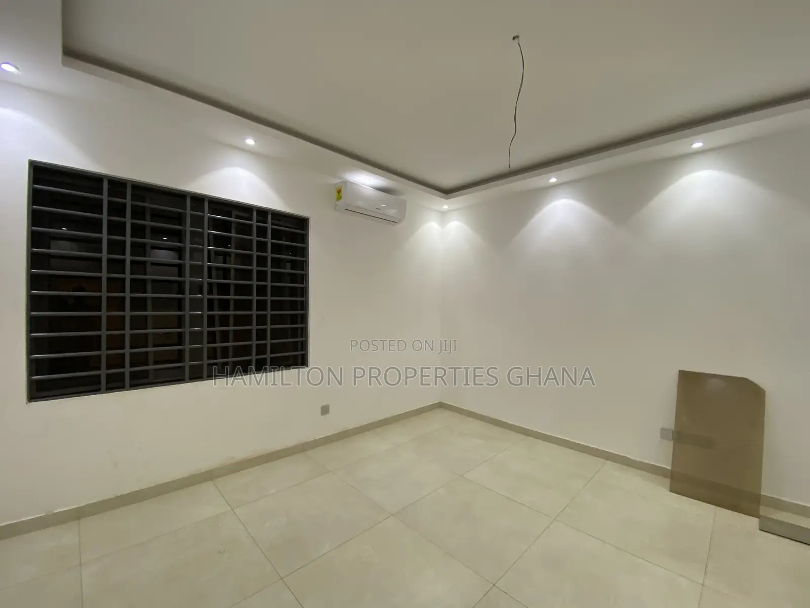4bdrm Mansion in East Legon Hills for sale