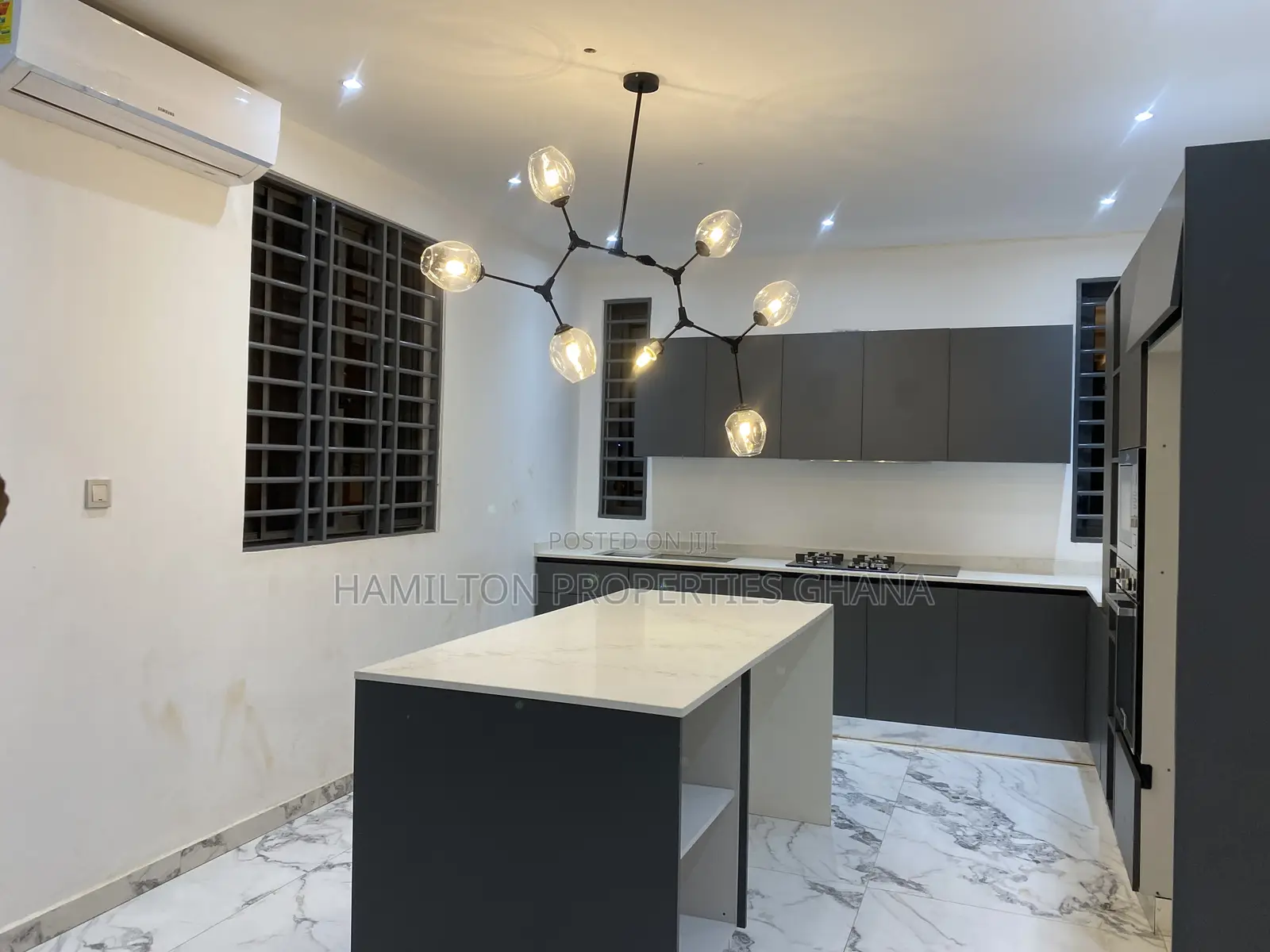 4bdrm Mansion in East Legon Hills for sale