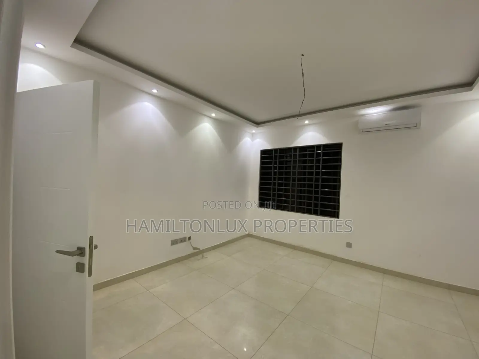 4bdrm Mansion in East Legon Hills for sale