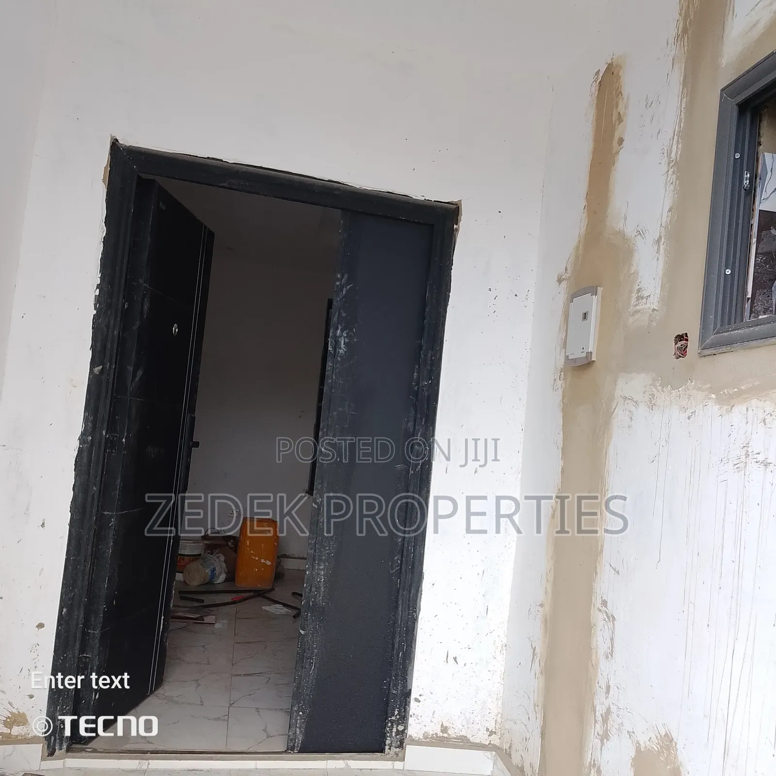 1bdrm Apartment in Acp, Ashomang Estate for rent