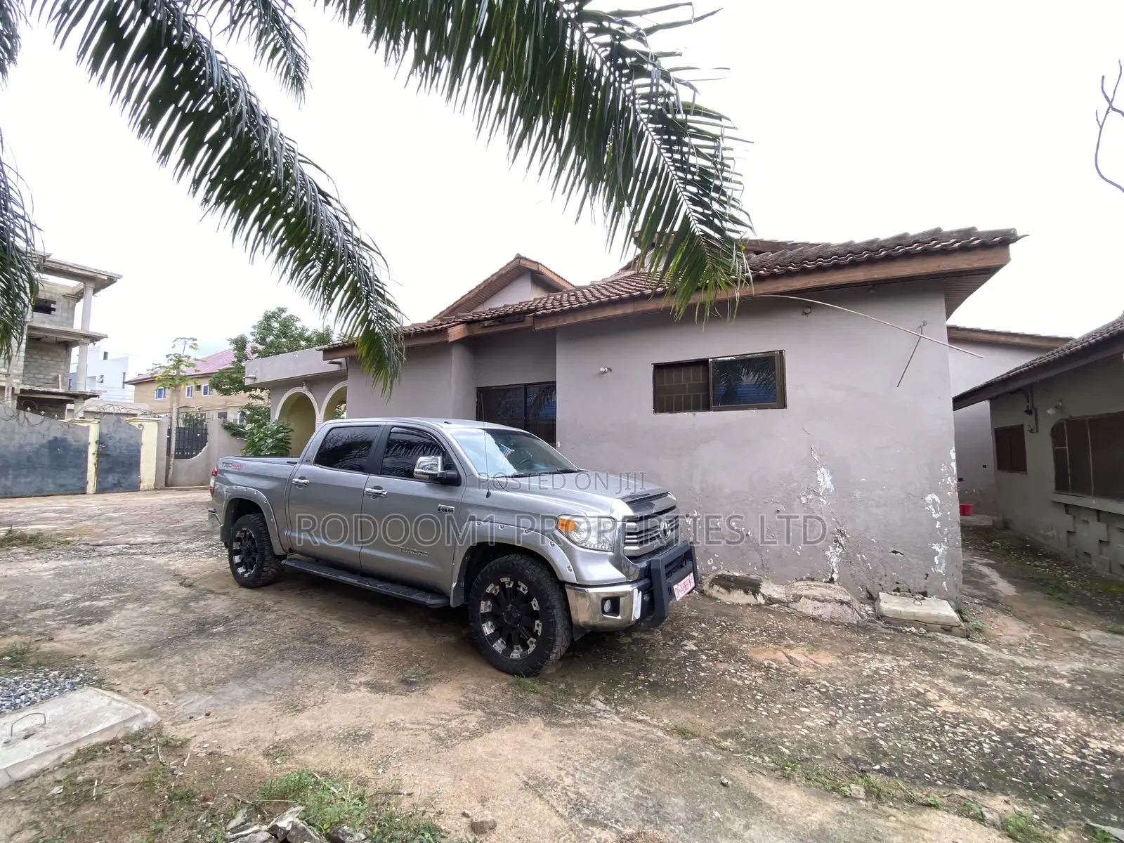 7bdrm House in Paraku Estate,Dome for sale