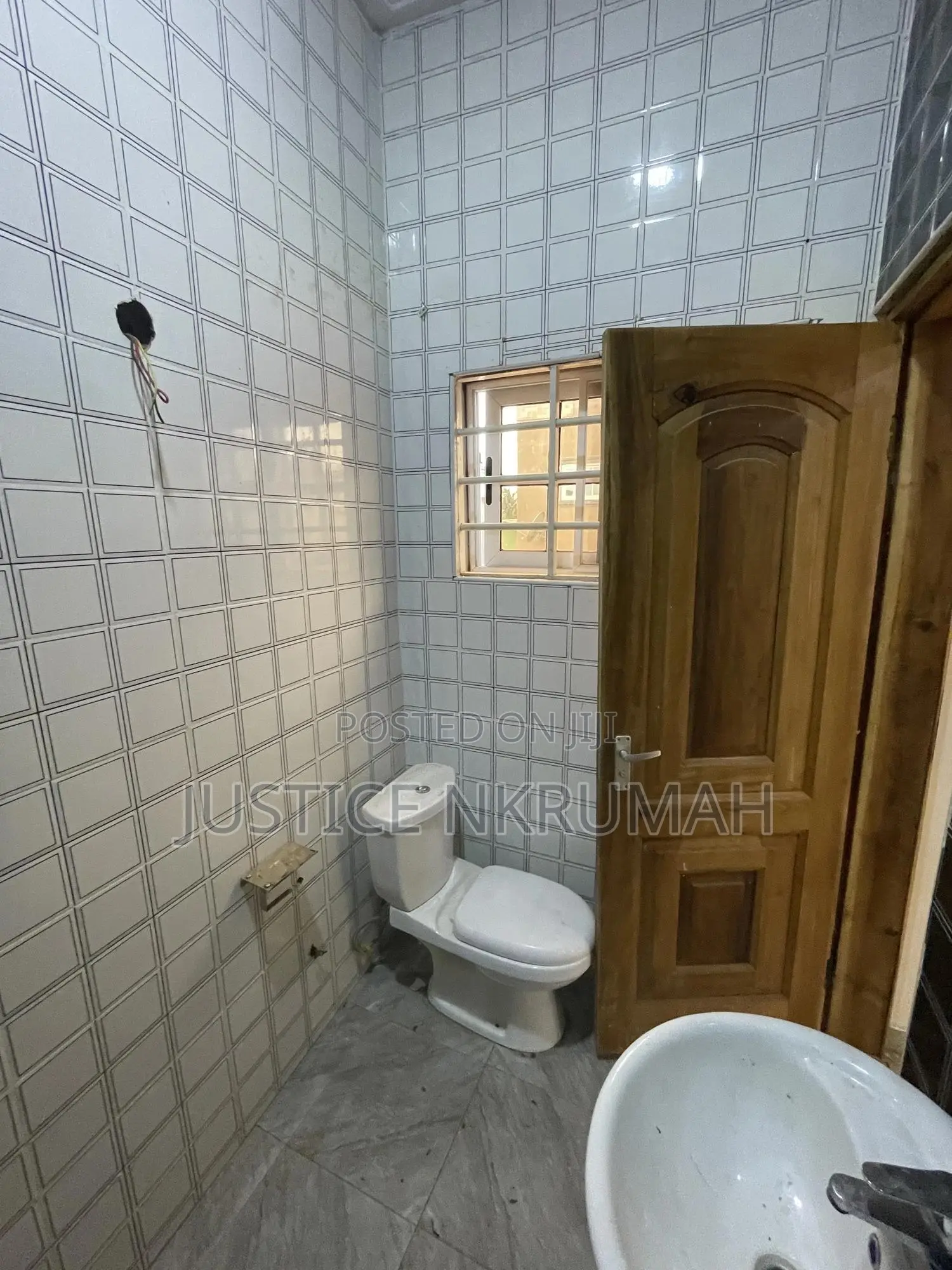 1bdrm Apartment in Mr Justice Estate, Bortiano for rent