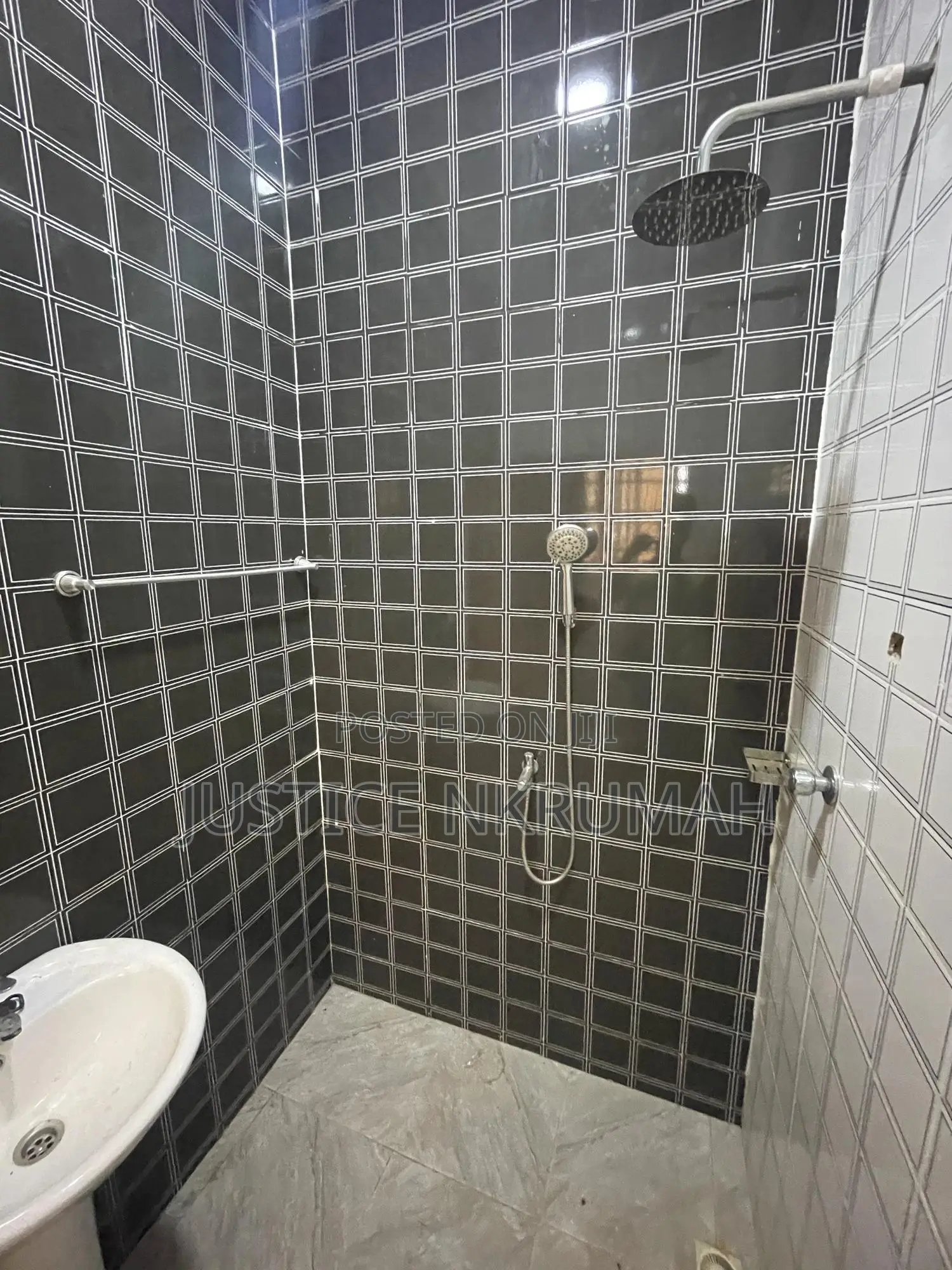 1bdrm Apartment in Mr Justice Estate, Bortiano for rent