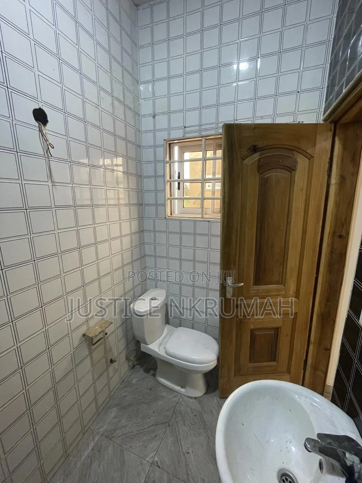 1bdrm Apartment in Mr Justice Estate, Bortiano for rent