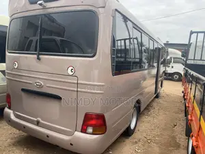 Hyundai County 2014 Brown