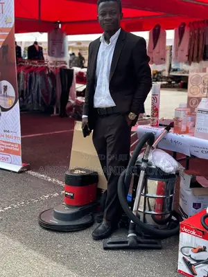 Cleaning Service Consultant