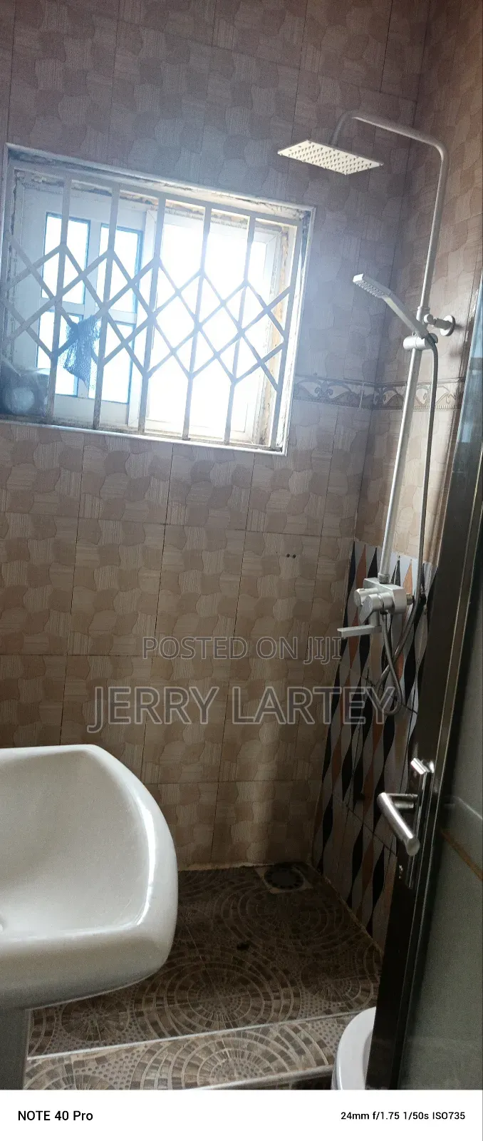 1bdrm Apartment in Dansoman Round About for rent