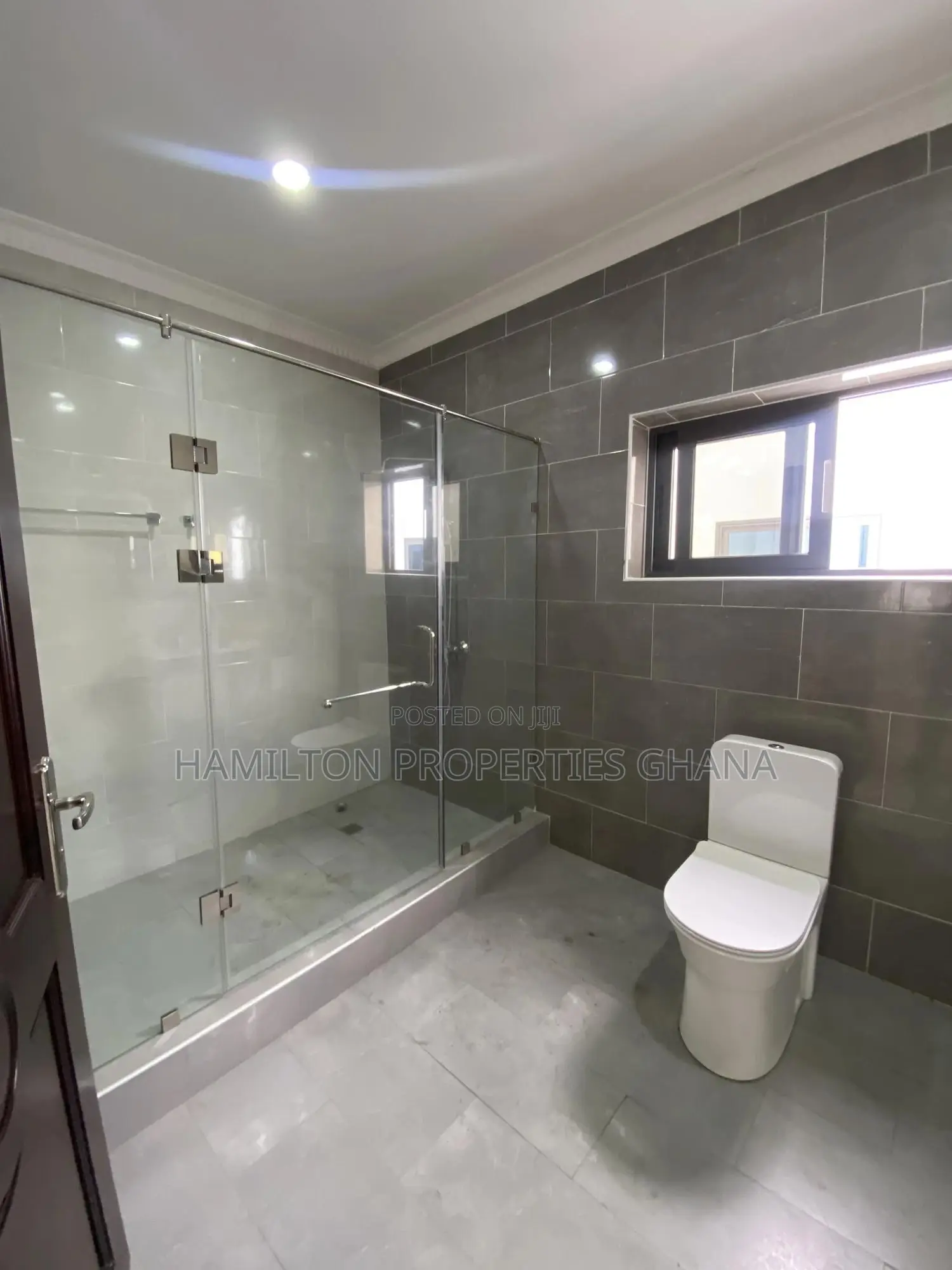 2 Storey 6 Bedroom Office Complex East Legon