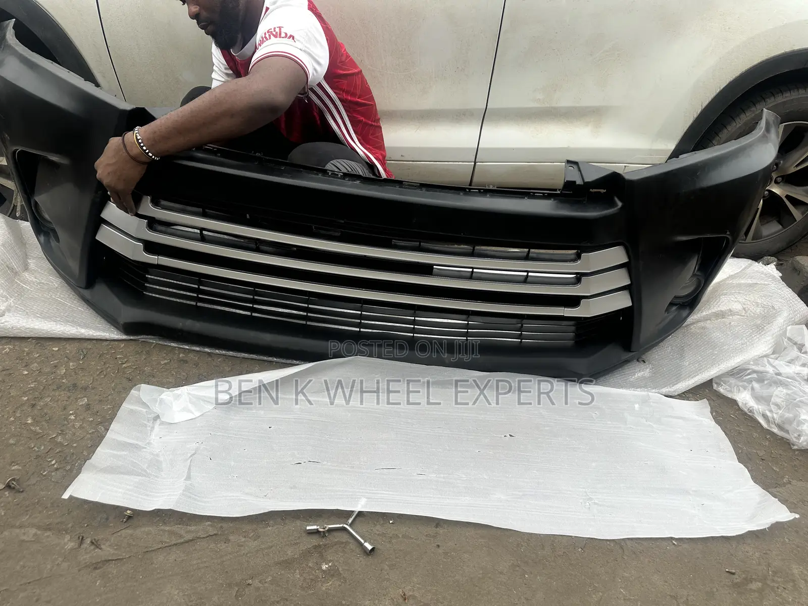Toyota Highlander 2012-17 Bumper Complete