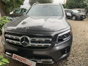 Mercedes-Benz GLB-Class 2022 Gray